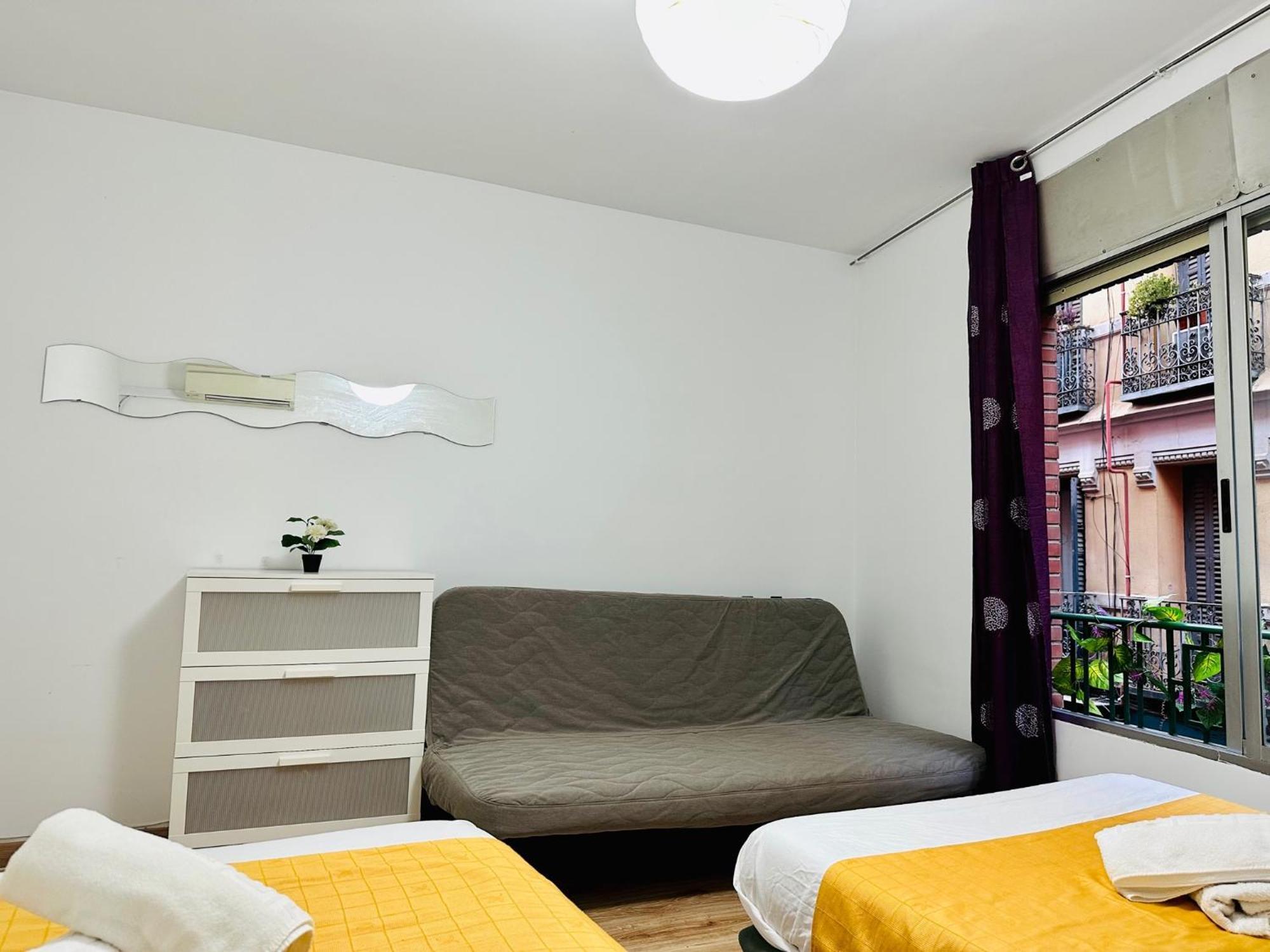 Punta Me Rooms In Madrid Downtown Zewnętrze zdjęcie
